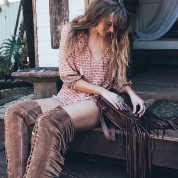 Spell and the Gypsy Sunset Road Blouse - Size XS - Picture 4 of 14